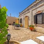 Casal Del Borgo 4 بيت للعطل أوستوني