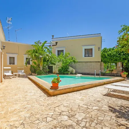 Casal Del Borgo 4 Ostuni