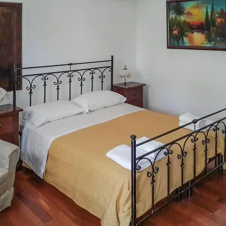1 Bedroom Gorgeous In Holiday home *