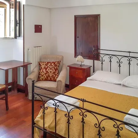 1 Bedroom Gorgeous In *