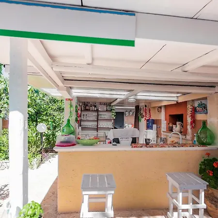 1 Bedroom Gorgeous In Holiday home *