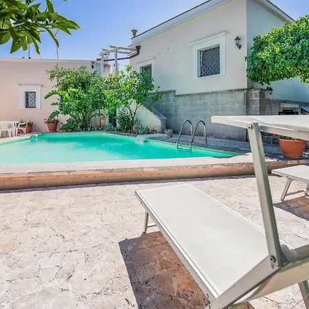 1 Bedroom Gorgeous In